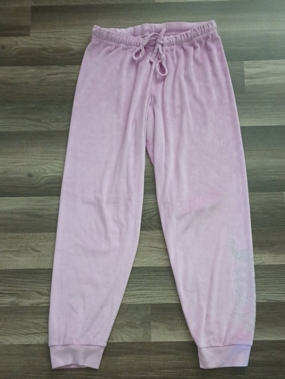 Juicy Couture Velvet Soft Pajama Pants. Size: Medium